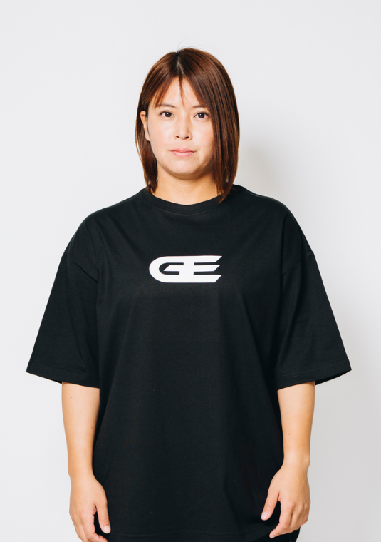GINNIE BLACK SHORT SHIRT 003