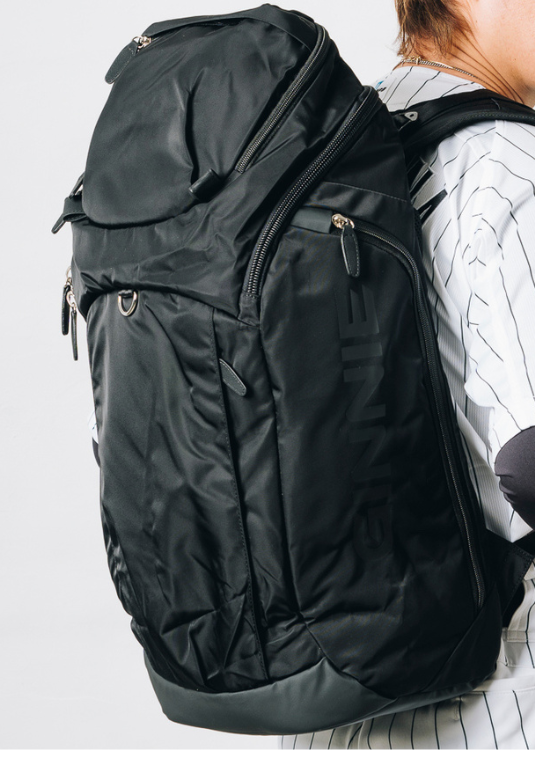 GINNIE BLACK BACKPACK 001