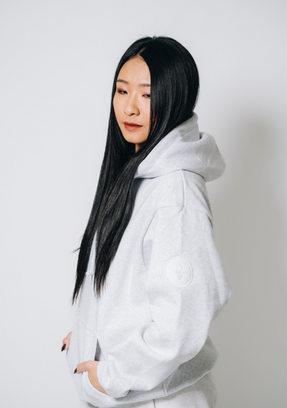 GINNIE ASH HOODIE 004