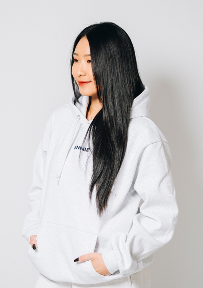 GINNIE ASH HOODIE 004